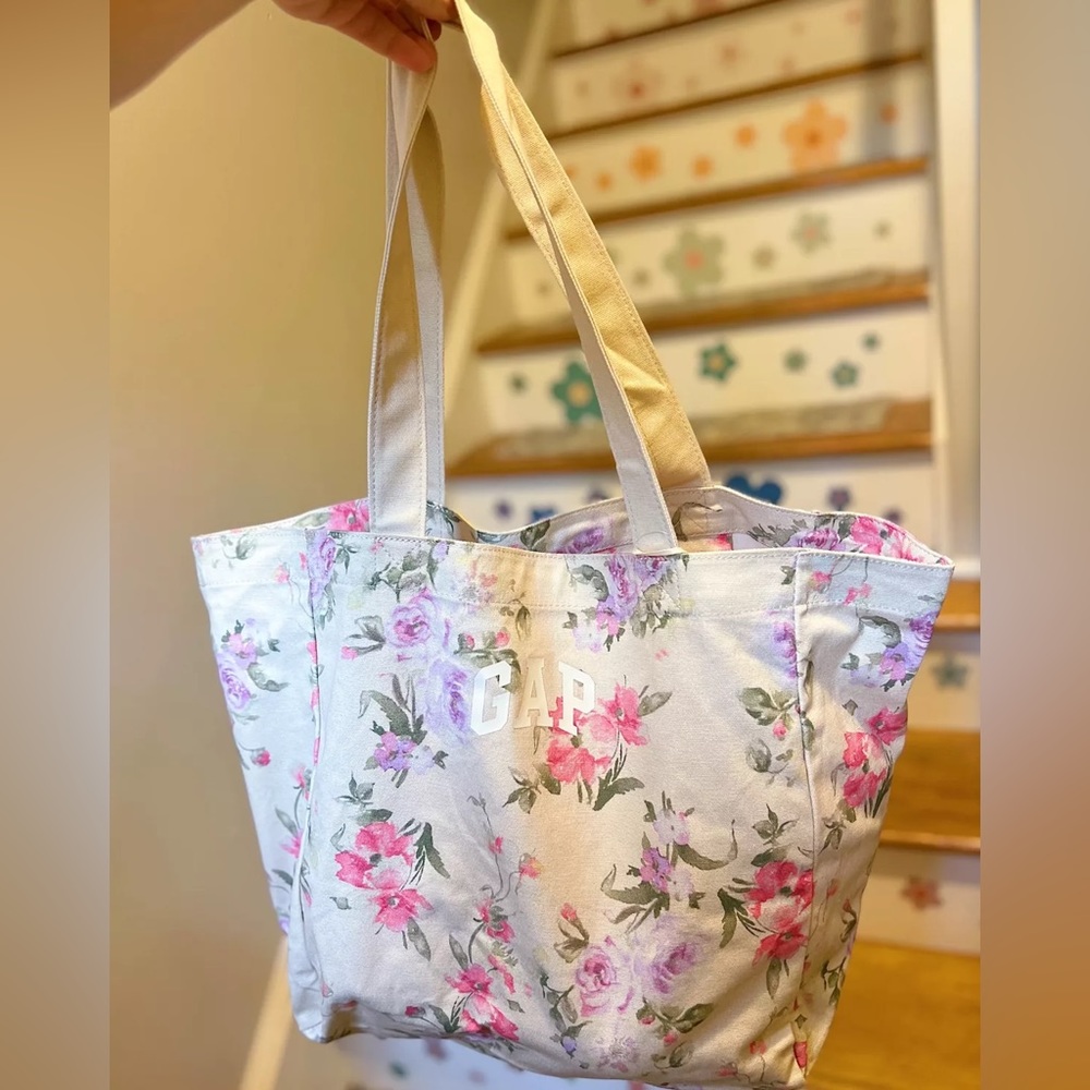 Gap x loveshackfancy floral tote